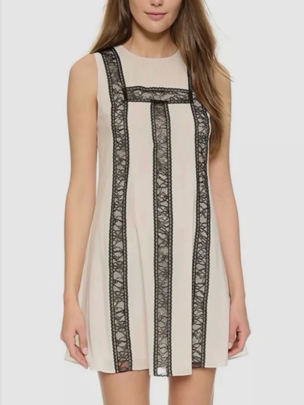 New Alice + Olivia Cream and Black Edwina Lace Detail Dress. Size 4.
